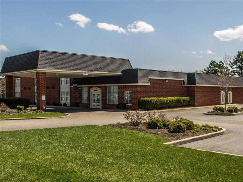 Quality Inn & Suites Mansfield Extérieur photo