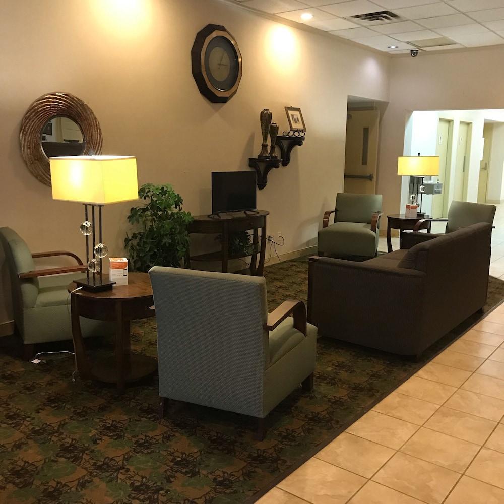 Quality Inn & Suites Mansfield Extérieur photo