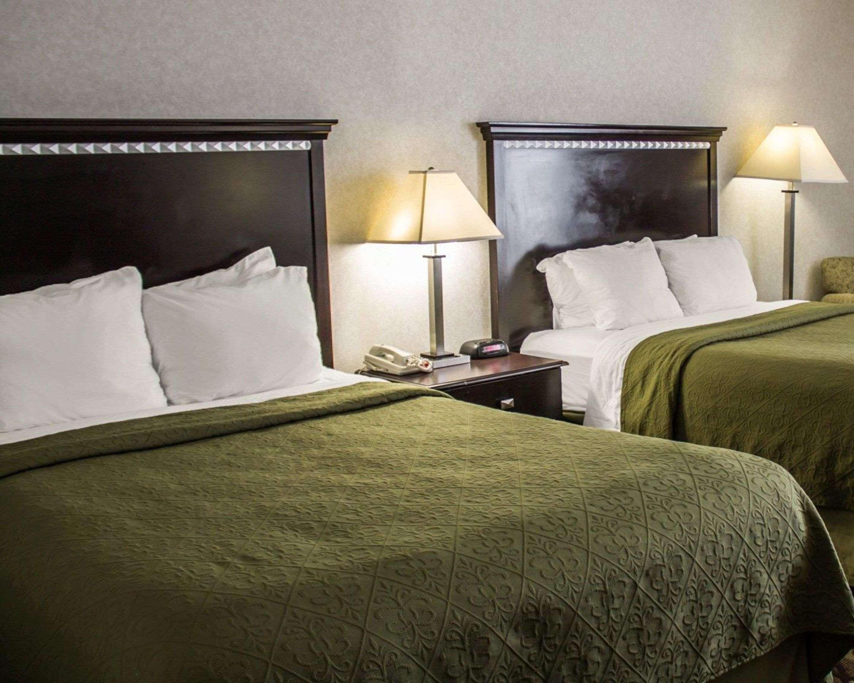 Quality Inn & Suites Mansfield Extérieur photo