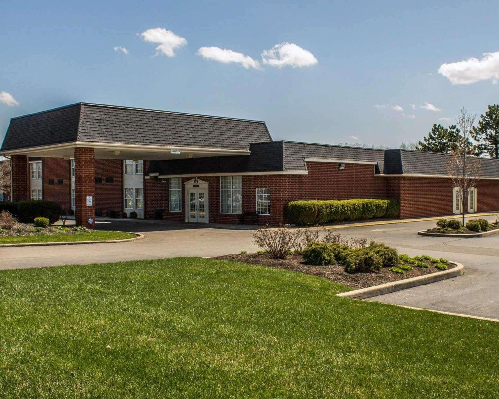 Quality Inn & Suites Mansfield Extérieur photo